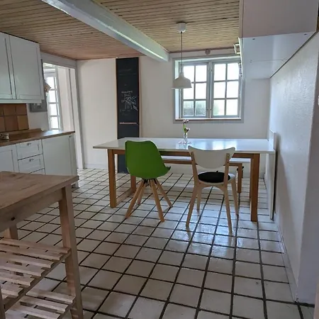 Apartment Den Lille Graesgard Augustenborg