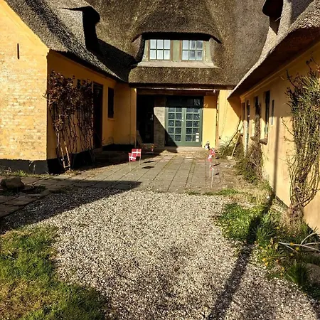 Apartment Den Lille Graesgard